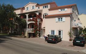 House Maric